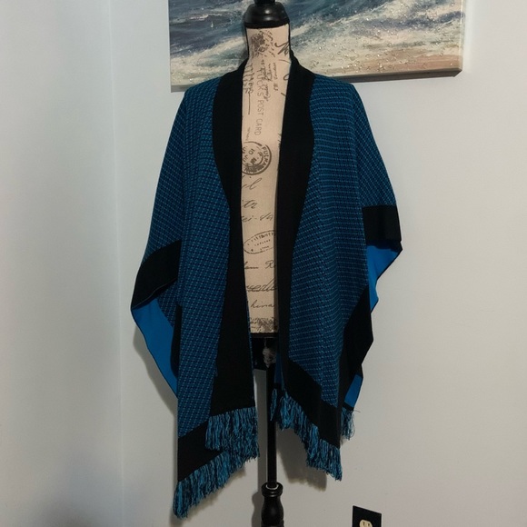 Ming Wang Shawl Cardigan Reversible One SizeReversible Sweater